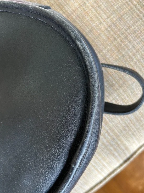 Vintage Black Leather Coach Bag - Picture 9 of 11